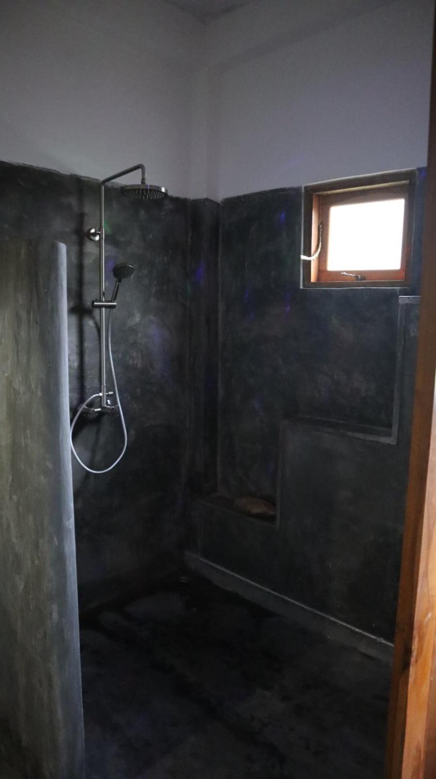Julianu Hotel Тангале Стая снимка